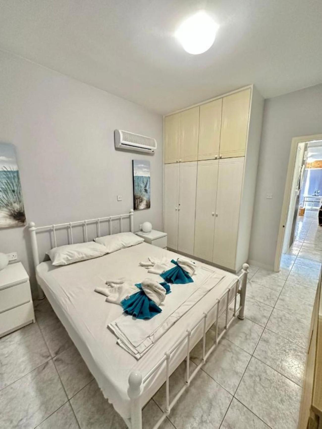 H&O Danaos Sea Breeze Apartment Pafos Zewnętrze zdjęcie